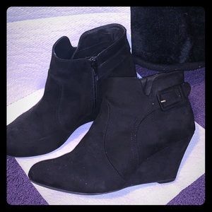 Black faux suede wedge booties